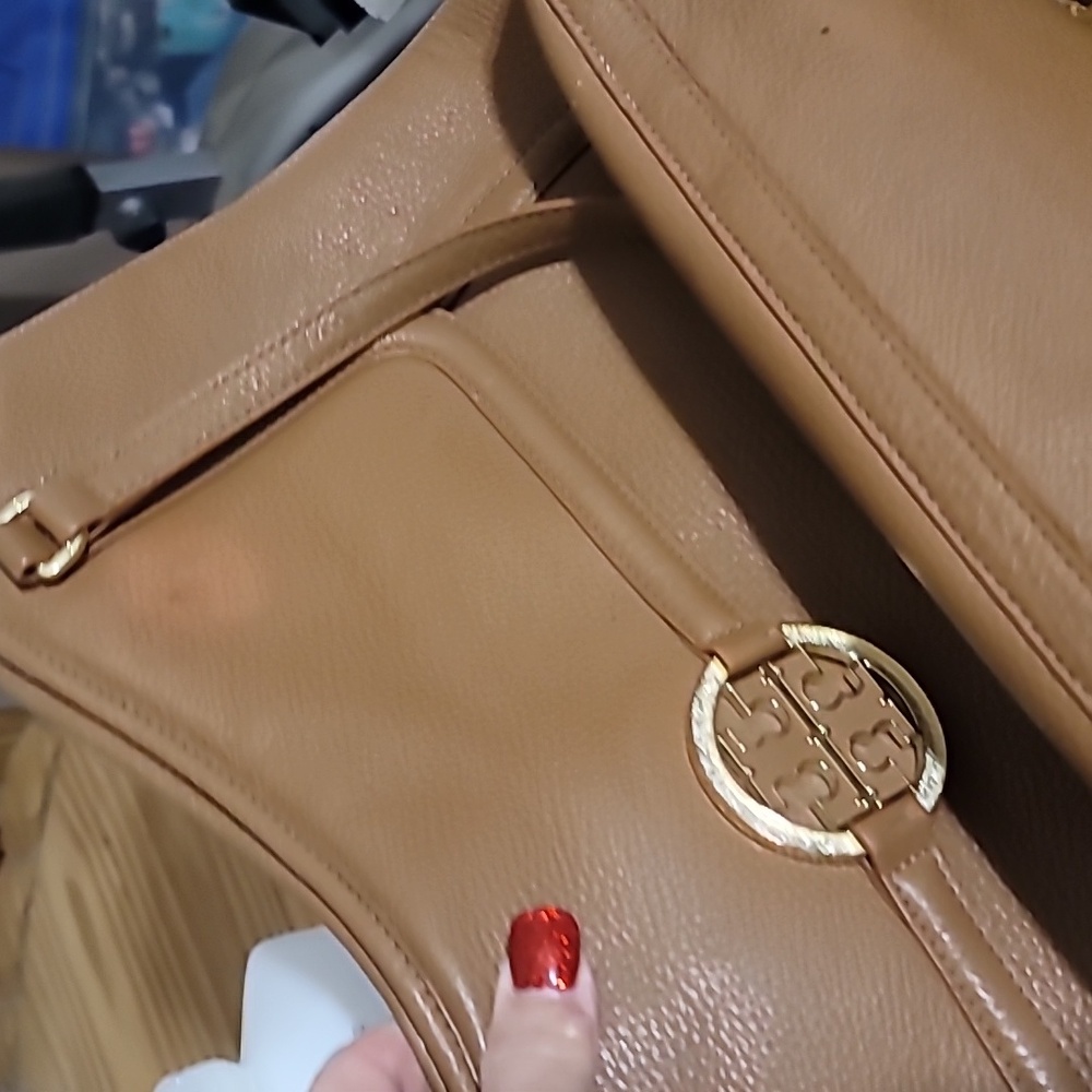 Tory Burch Tote - Picture 11 of 14